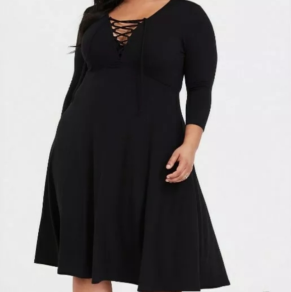 torrid Dresses & Skirts - Torrid black lace up jersey knit midi dress sz 2